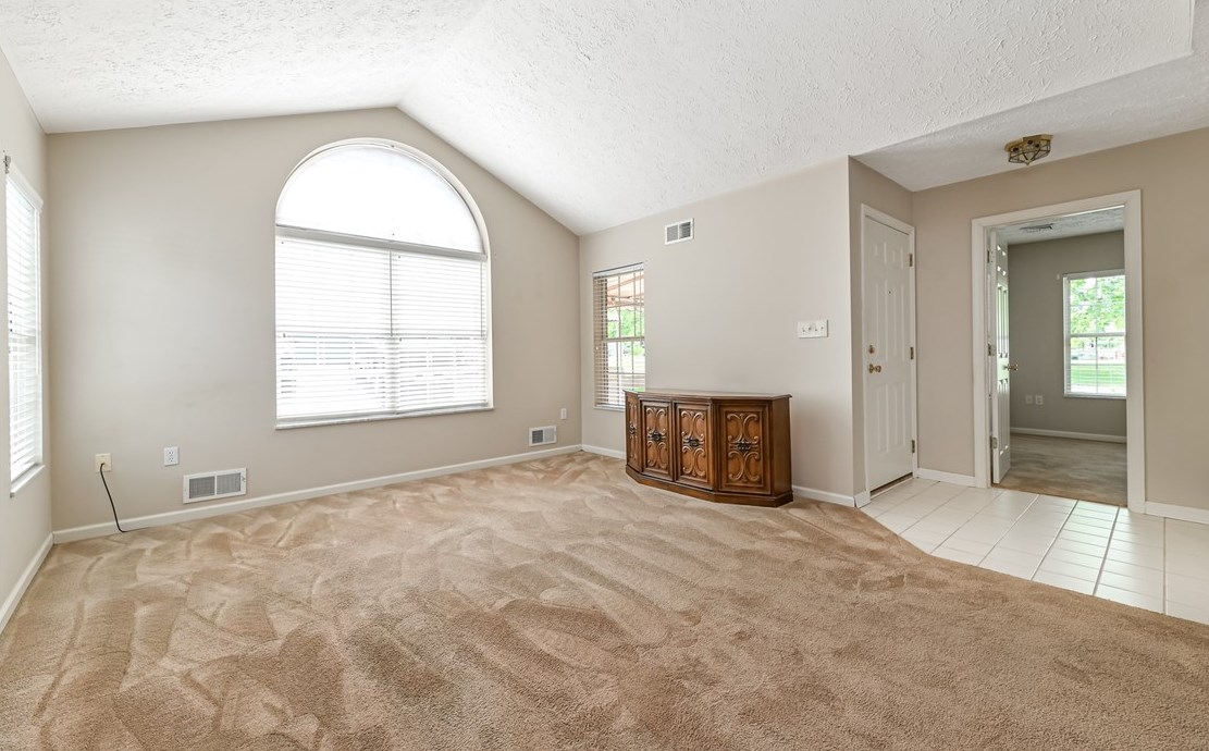 5118 Polo Fields Dr, Gibsonia, PA 15044