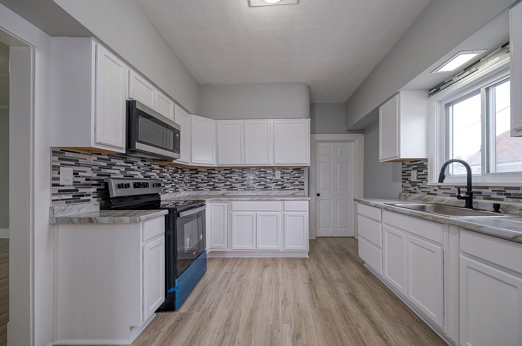 221 2nd St, Washington PA 15301-4234 exterior