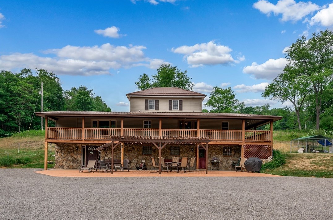 322 Buena Vista, Chicora, PA 16025