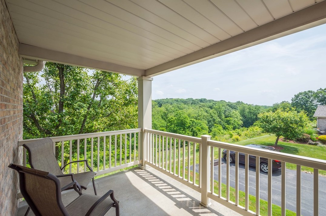 9704 Sundance Dr South, Bridgeville, PA 15017