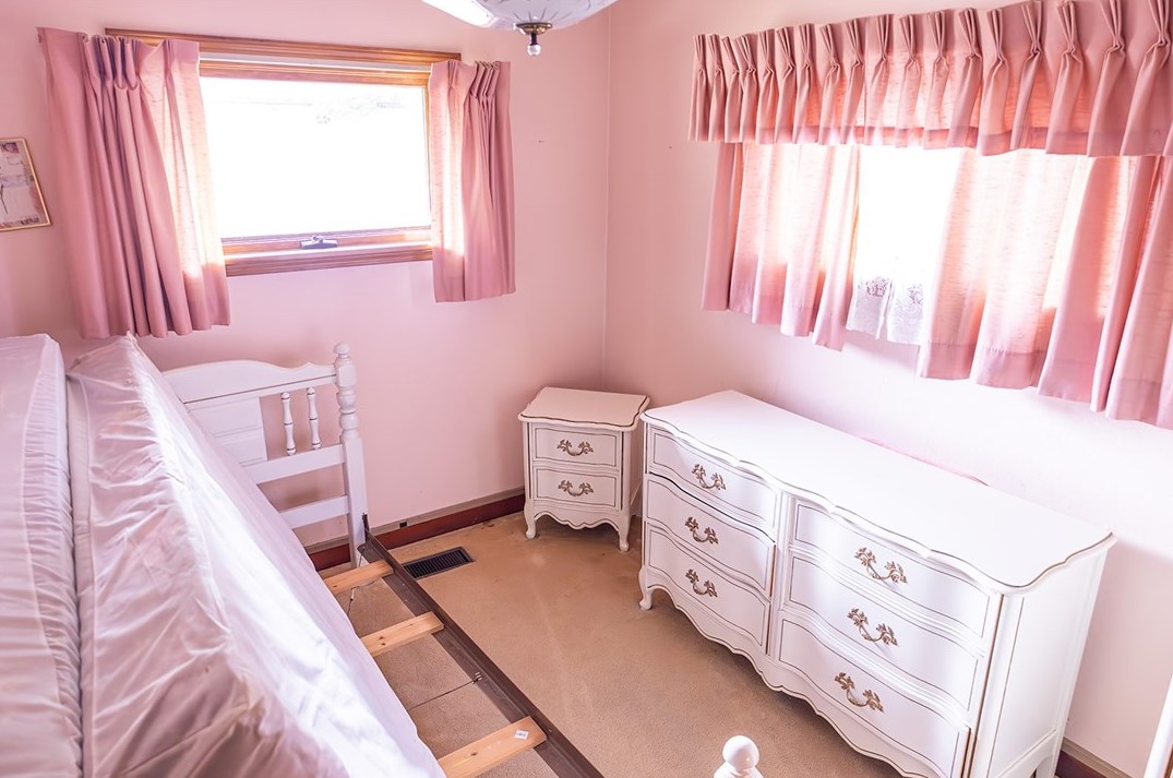 3711 6th Ave, Beaver Falls PA  15010-1918 exterior