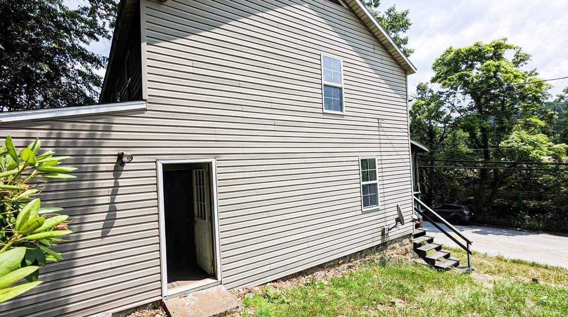 1587 Route 56 Hwy, Homer City, PA 15748