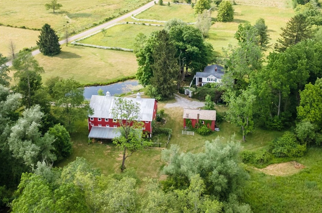 11 Scott Rd, Greenville, PA 16125