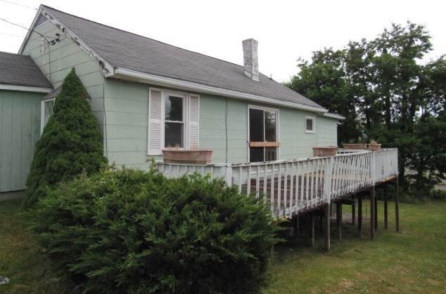 170 Easy St, Oliphant Furnace, PA 15401