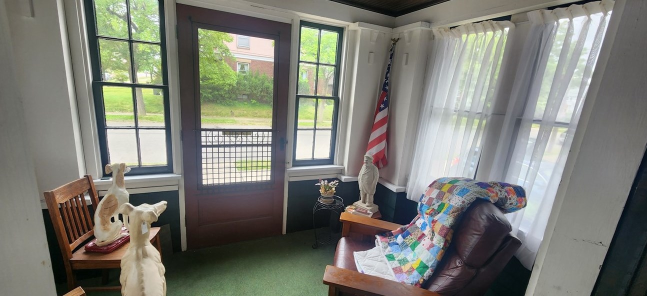 200 Glen Ave, Ellwood City PA  16117-2131 exterior