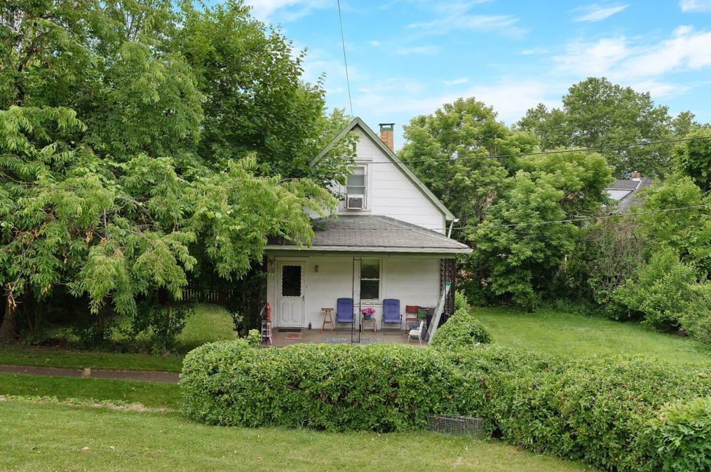 509 Pine St, Ambridge, PA 15003