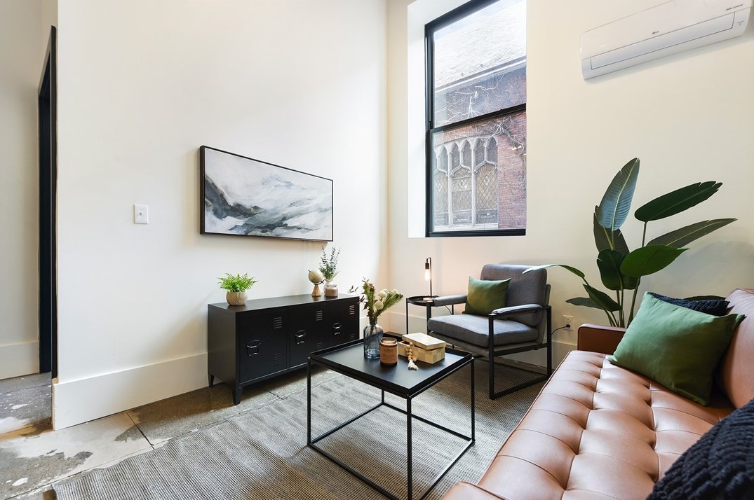 115 W 9th Ave, Whitaker, PA 15120