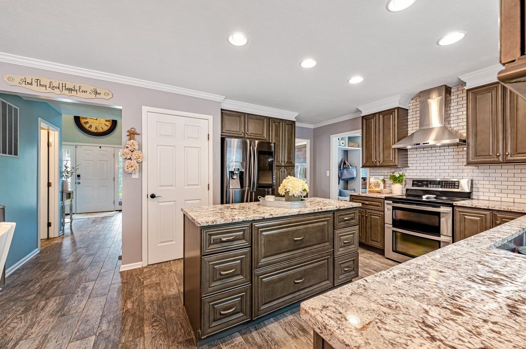 180 Birchwood Way, North Huntingdon, PA 15642-4708