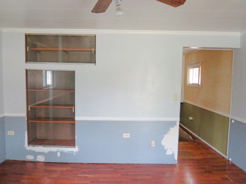 470 Broad St, Washington, PA 15301-5525