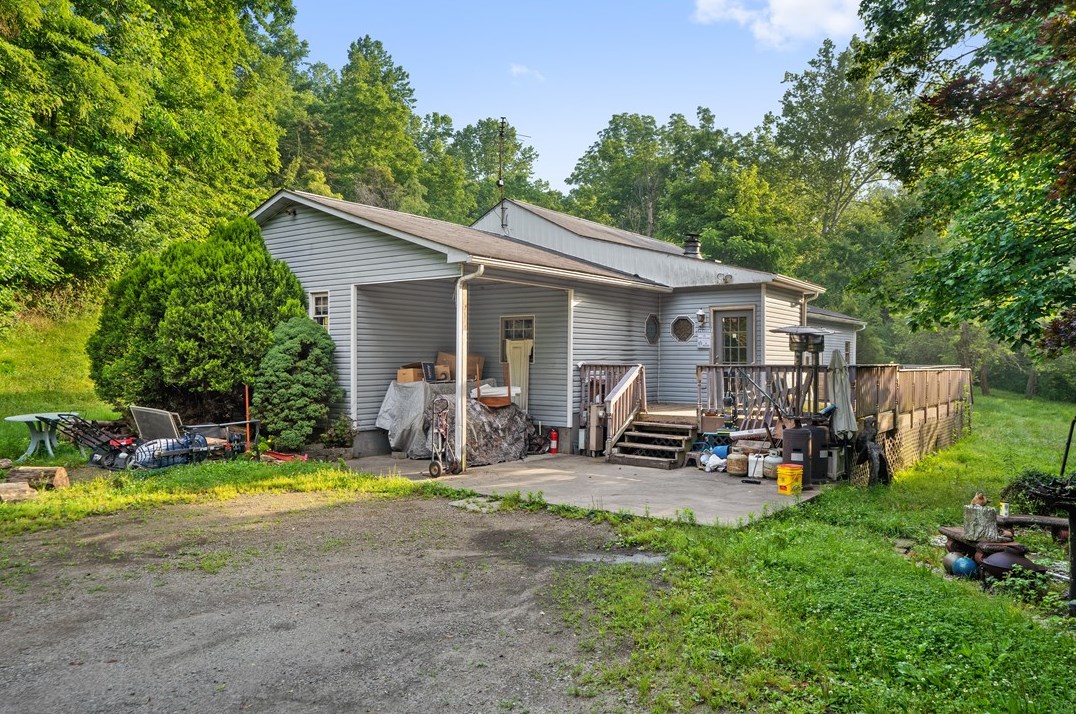 603 Lowber Rd, North Huntingdon, PA 15642-4987