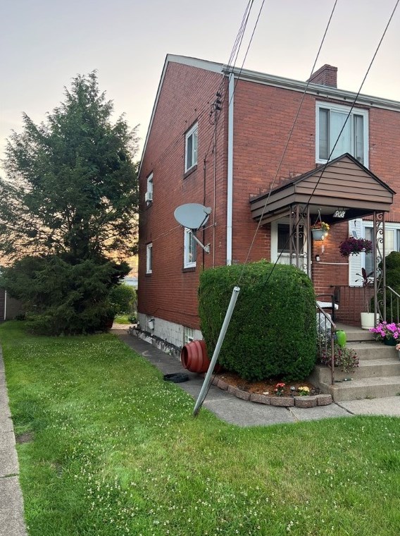 908 Liberty St, Duquesne, PA 15110-1532