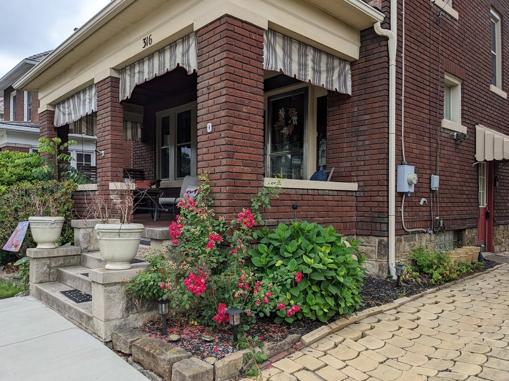 316 Penn St, Butler PA  16001-4425 exterior