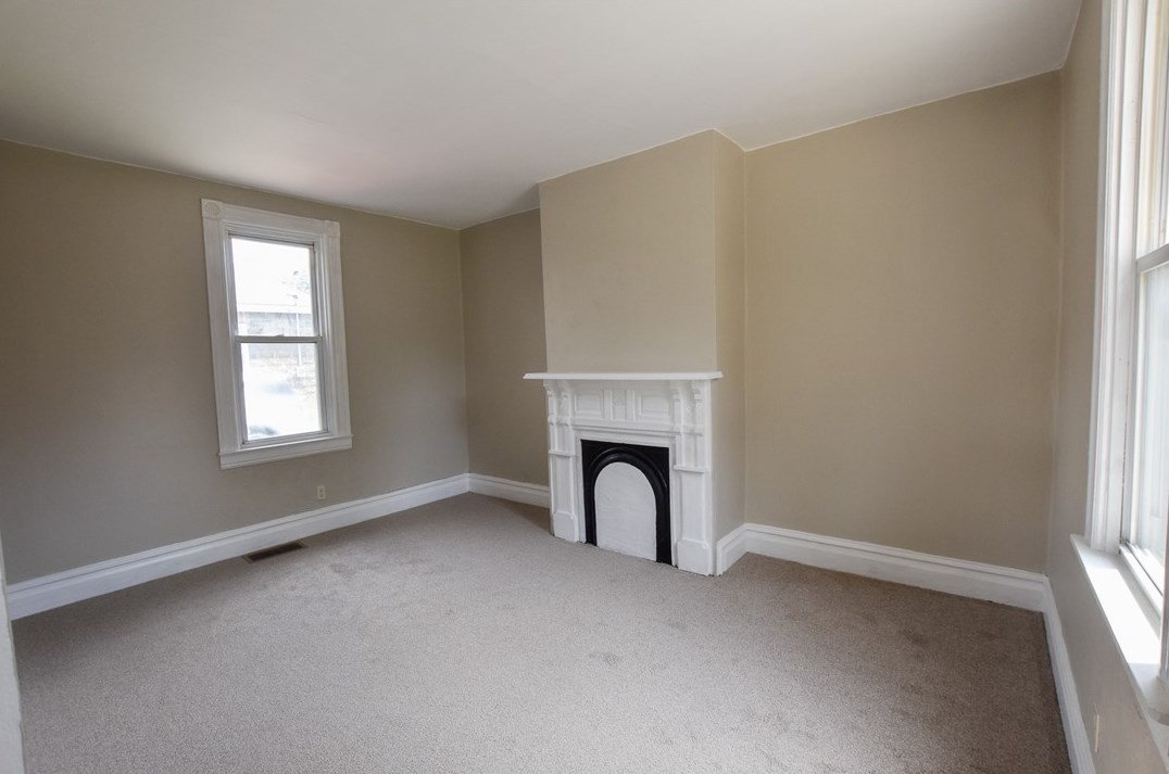 324 E Brady St, Butler, PA 16001