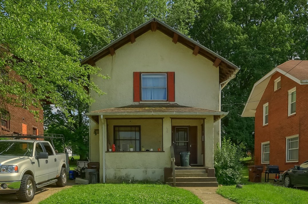 68 Shenango Blvd, Hermitage, PA 16121