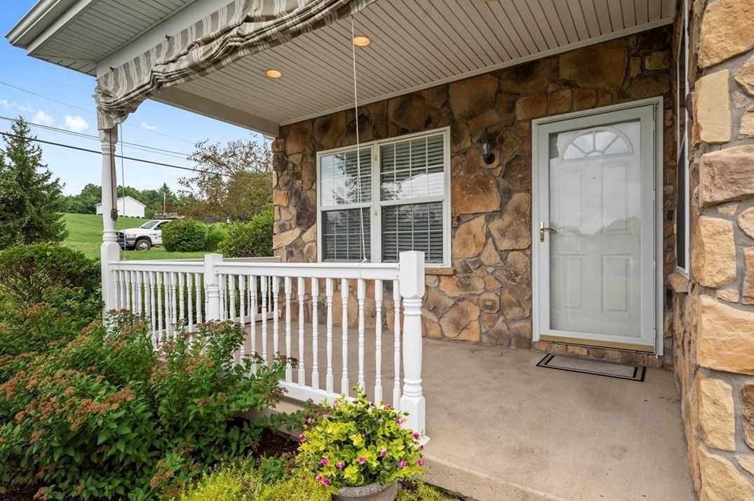 410 Allison Rd, Gibsonia, PA 15044