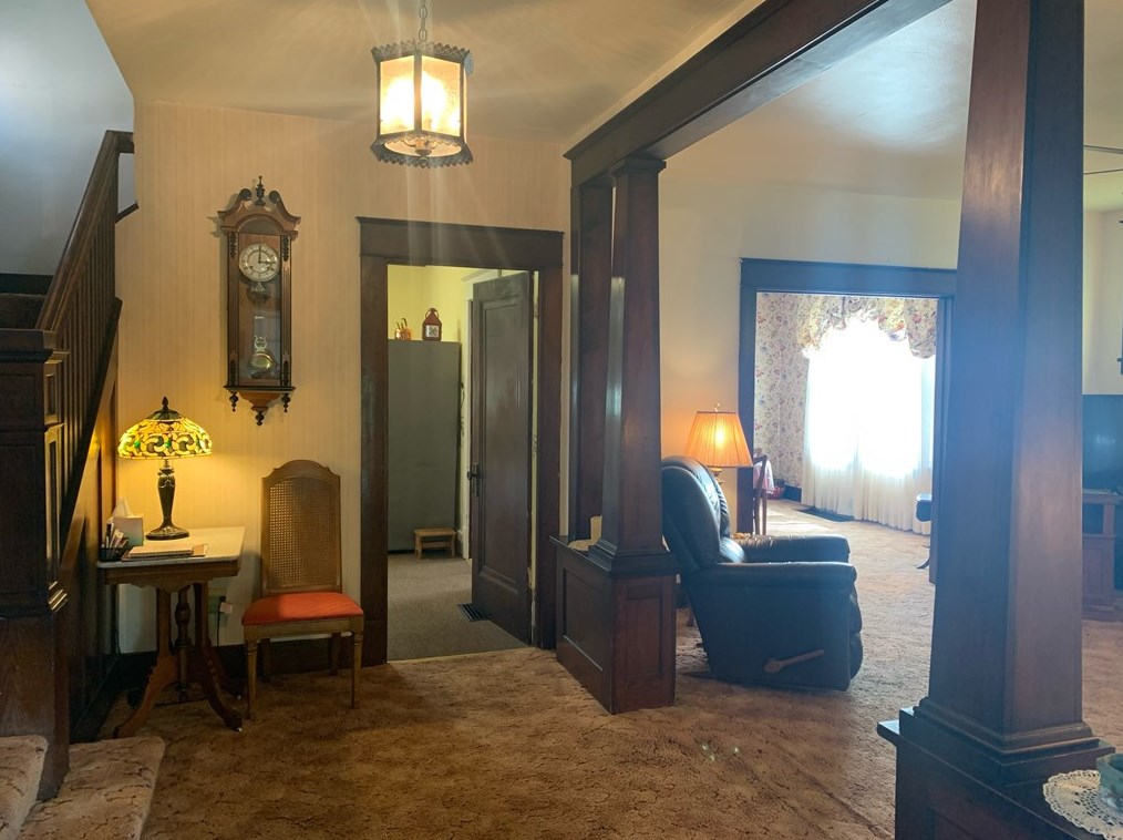 1100 Union Ave, Brackenridge, PA 15014