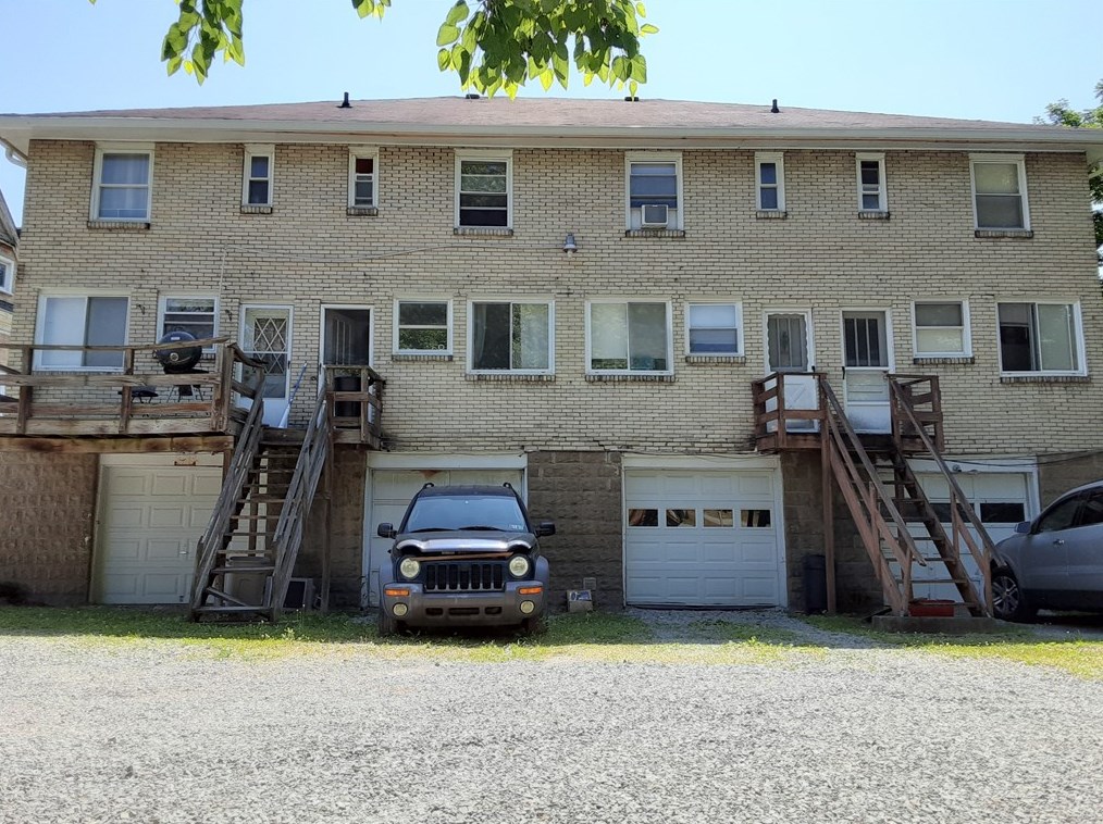 545 James St, Turtle Creek, PA 15145-1508