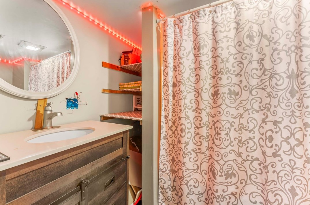 440 Donnan Ave, Washington PA 15301-4201 exterior