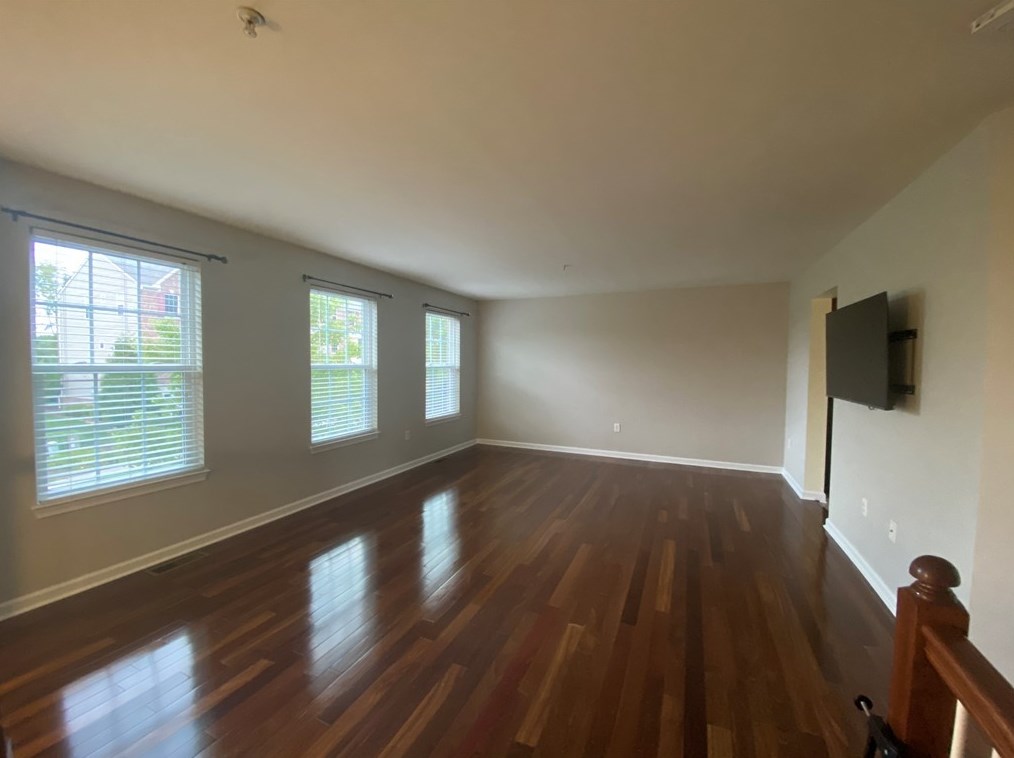 296 Broadstone Dr, Seven Fields PA  16046-5213 exterior