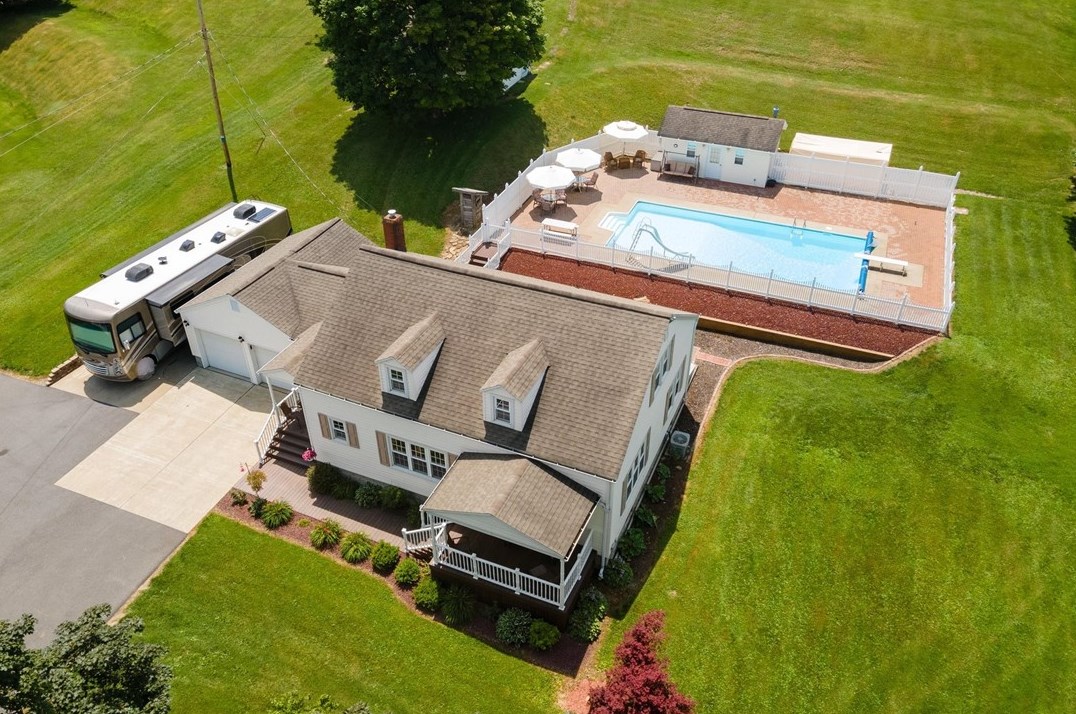 13049 Us Route 422, Kittanning, PA 16201