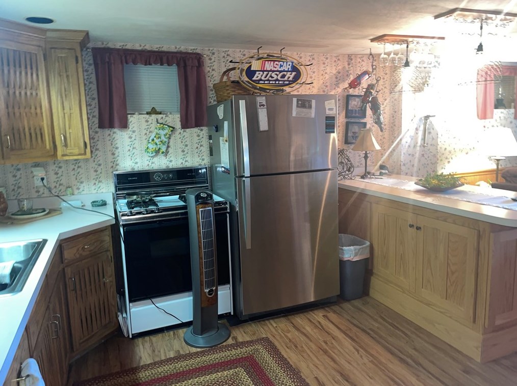 11398 State Route 85, Kittanning PA  16201-6130 exterior