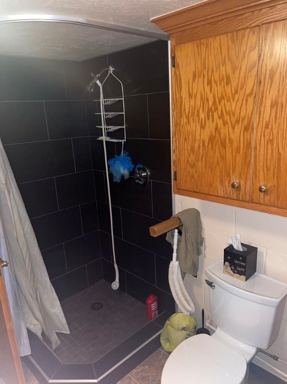 11398 State Route 85, Kittanning PA  16201-6130 exterior