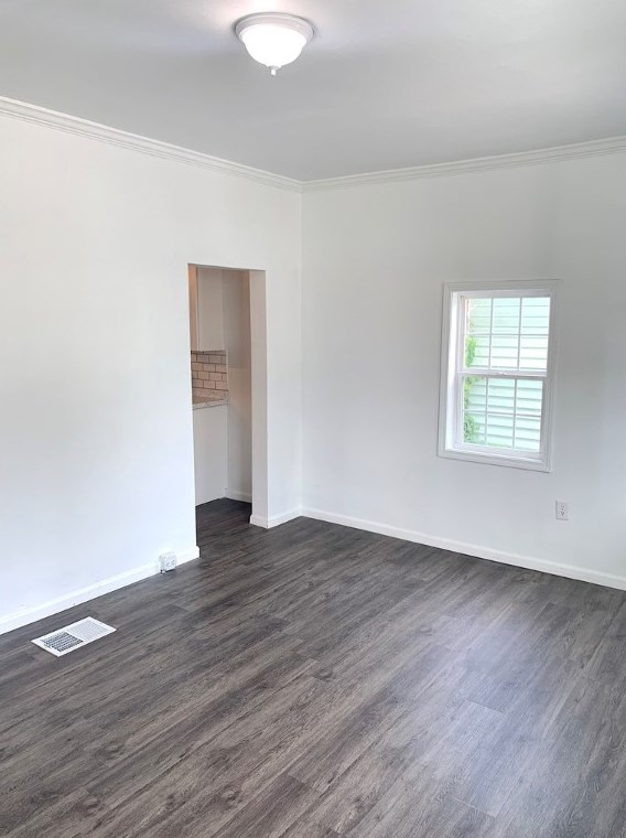 1321 4th Ave, Beaver Falls PA  15010-4247 exterior