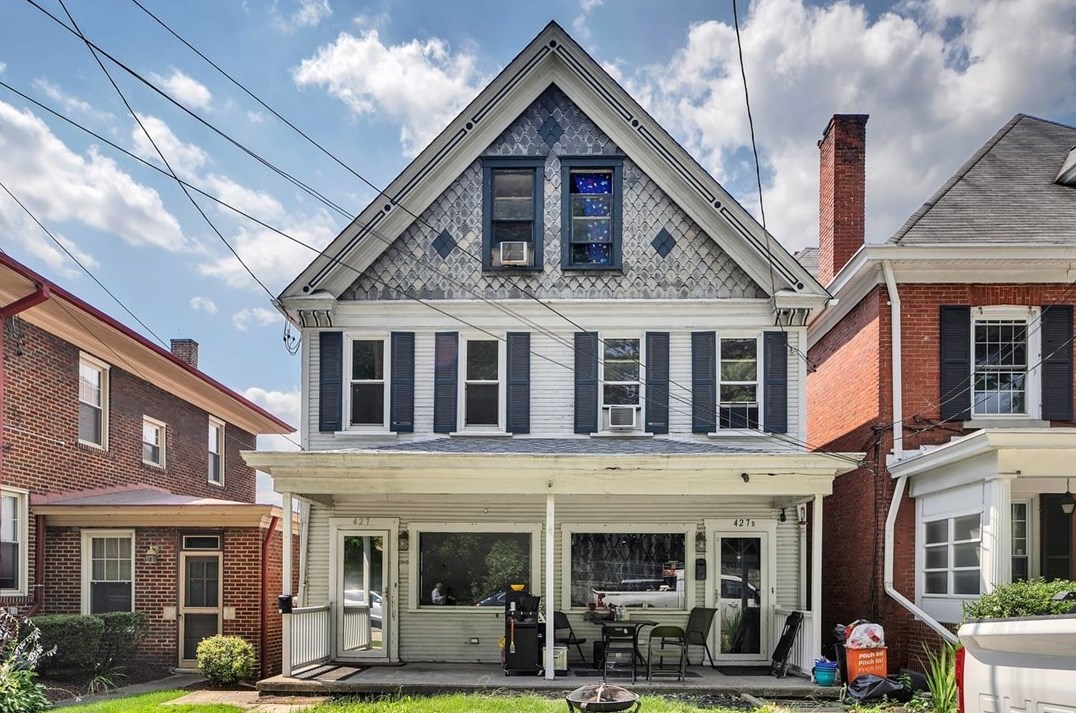 427 Duquesne Ave, Trafford, PA 15085