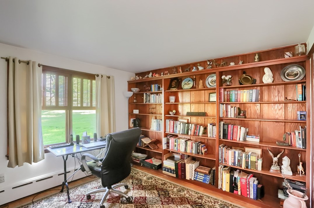 553 Old Hickory Rdg Rd, Washington PA 15301-8618 exterior