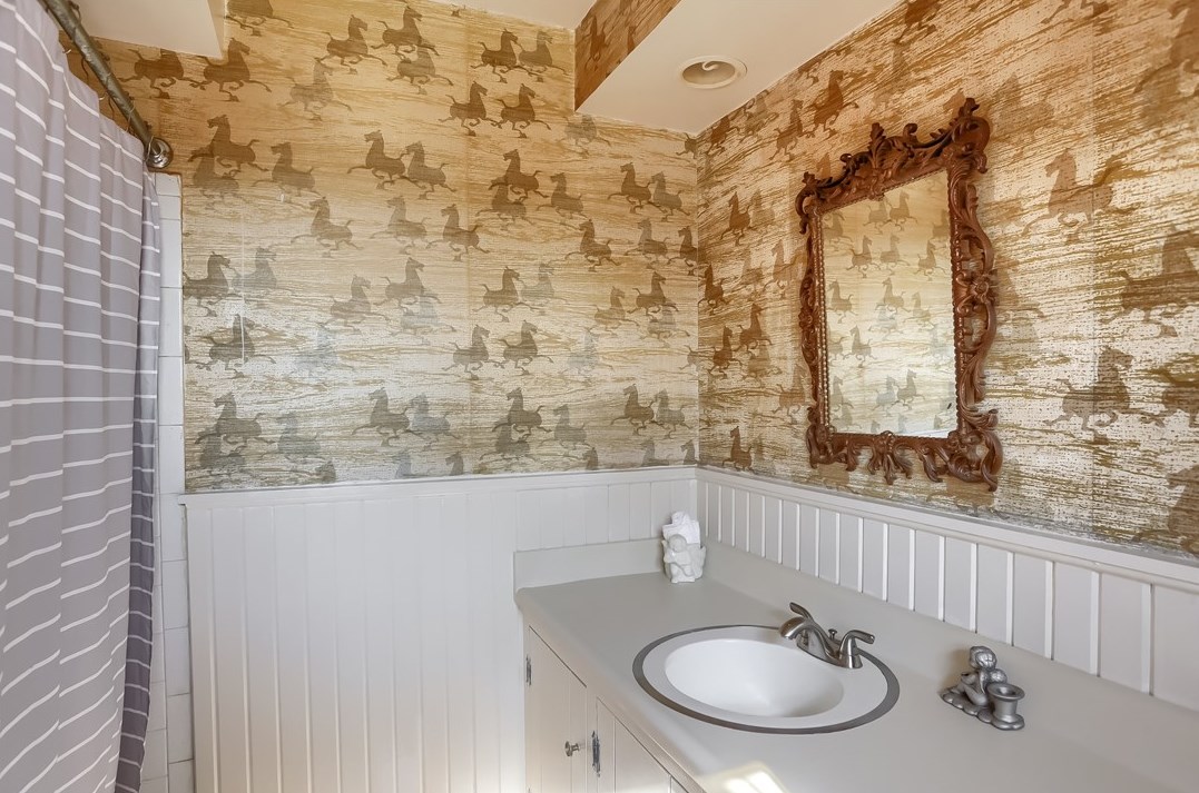 553 Old Hickory Rdg Rd, Washington PA 15301-8618 exterior