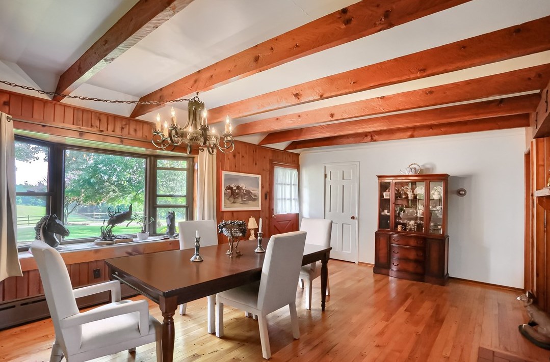 553 Old Hickory Rdg Rd, Washington PA 15301-8618 exterior