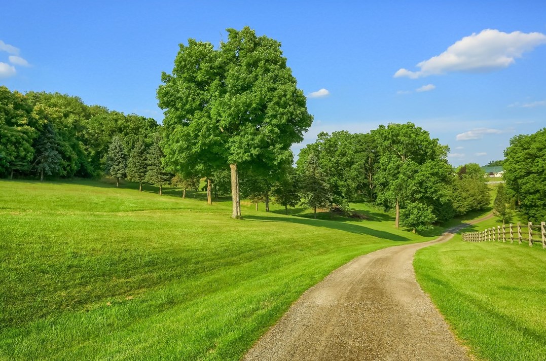 553 Old Hickory Rdg Rd, Washington PA 15301-8618 exterior