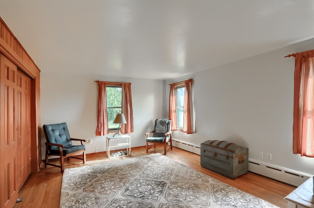 553 Old Hickory Rdg Rd, Washington PA 15301-8618 exterior