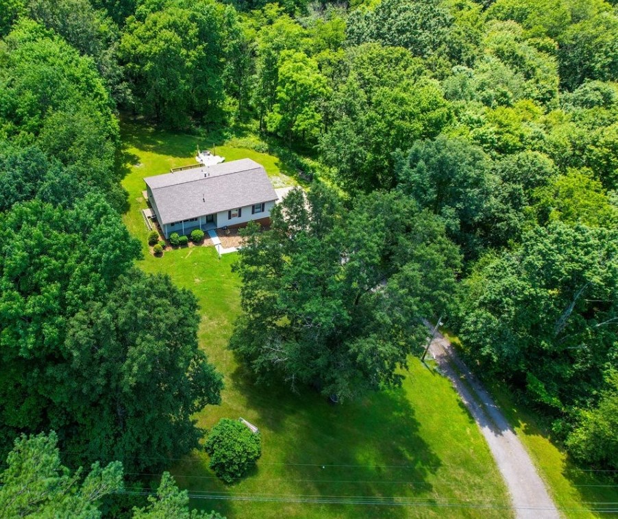 2234 Branchton Rd, Hilliards, PA 16040-2306