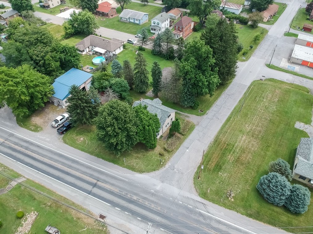7442 Big Beaver Blvd, Wampum, PA 16157