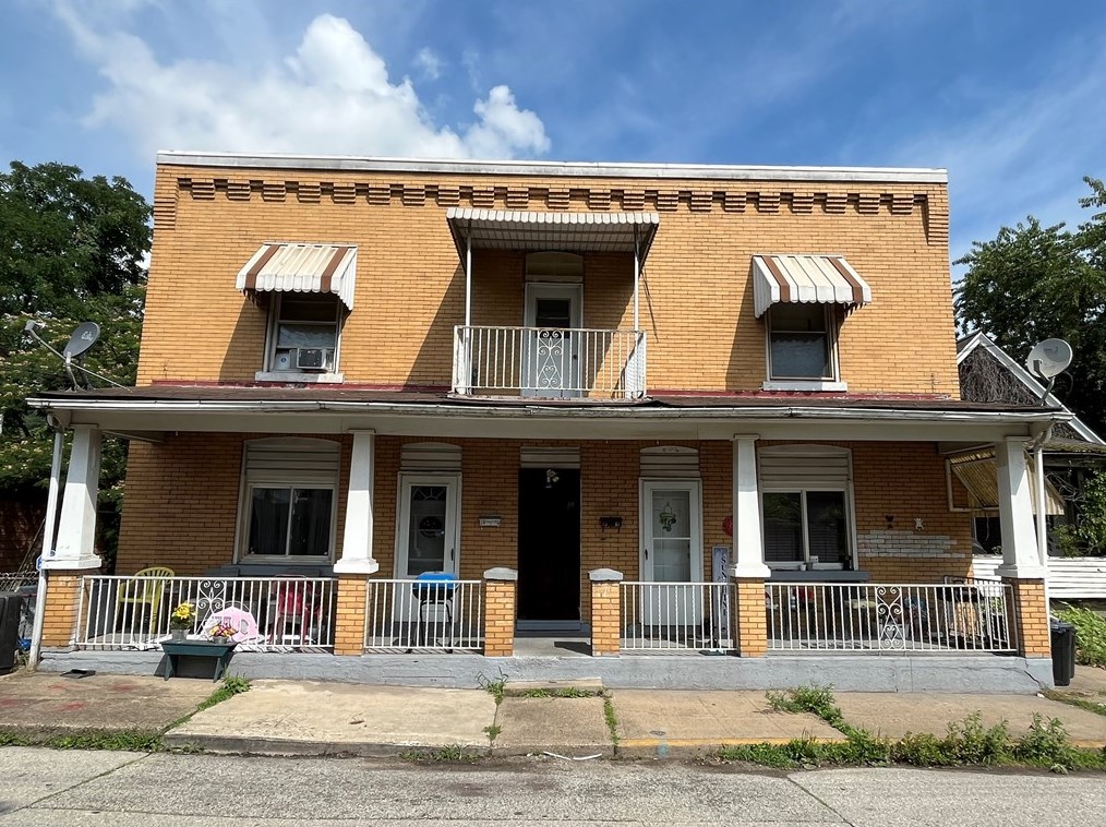 1515 Terrace St, Rankin, PA 15104-3044