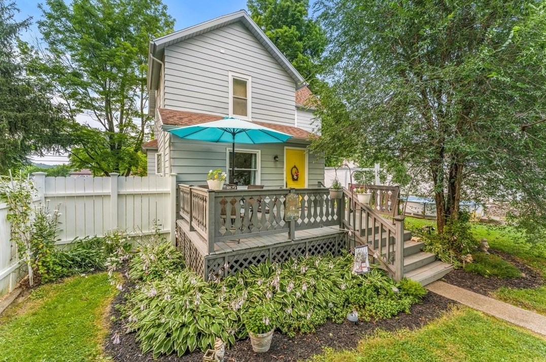 415 S Main St, Greenville, PA 16125