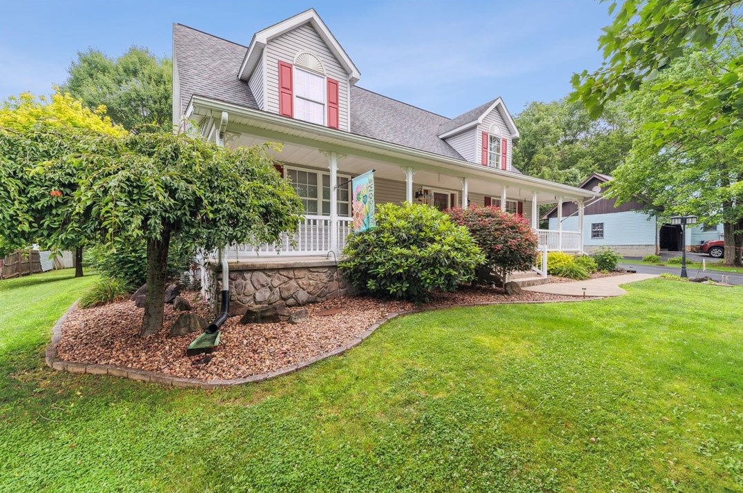 131 Meadow Ln, Kittanning, PA 16201-8765