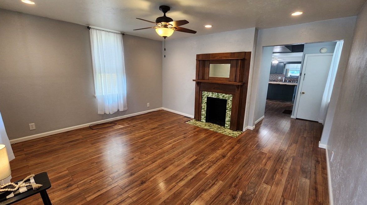 1257 Allison Ave, Washington PA  15301-2016 exterior