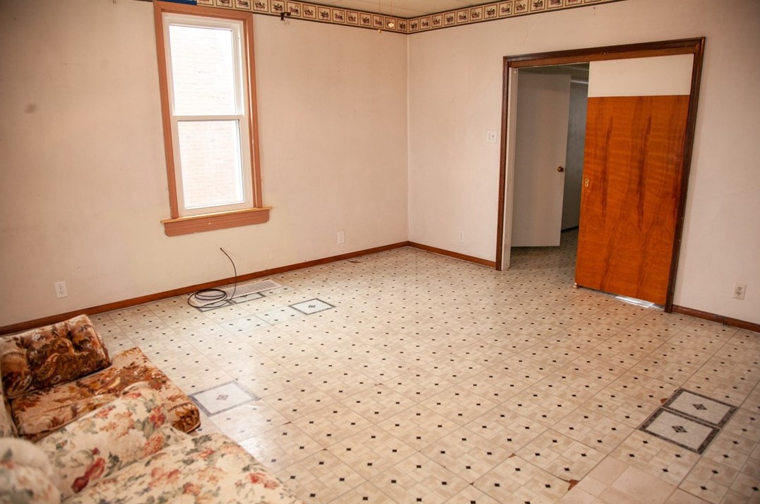 590 Broad St, Washington PA 15301-7015 exterior