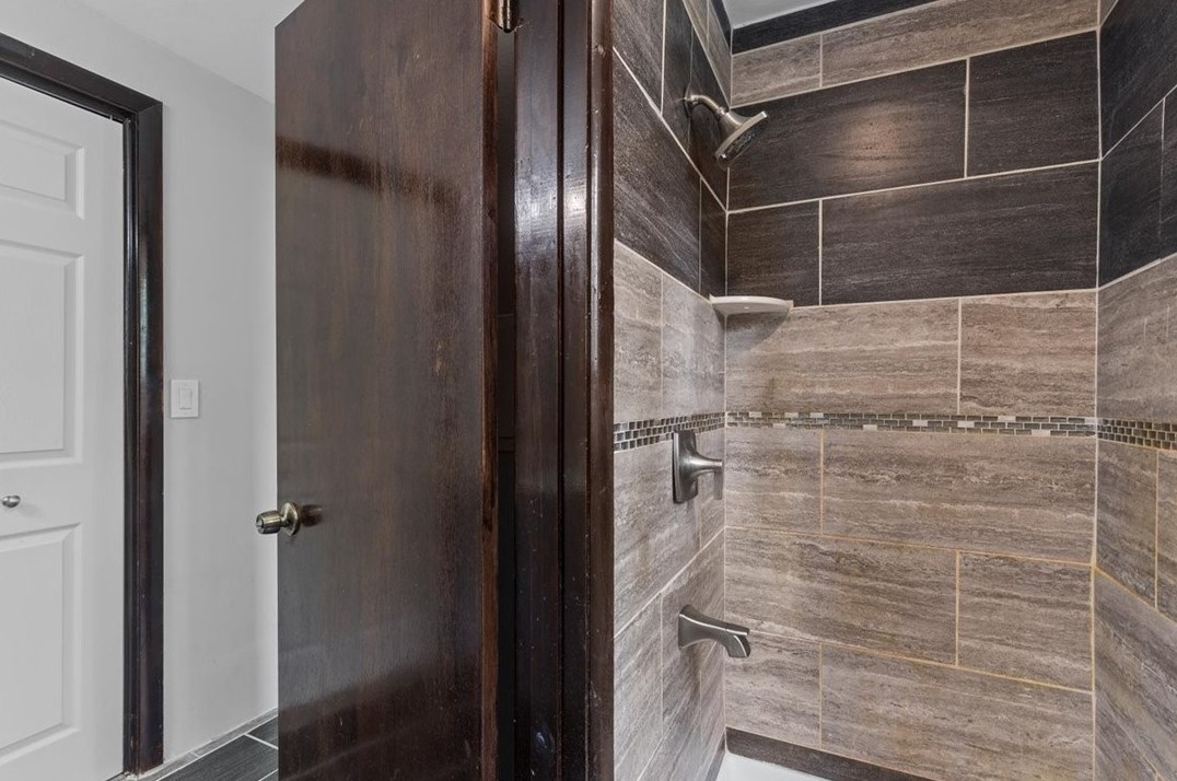 120 Monticello Dr, Monroeville PA  15146-4837 exterior