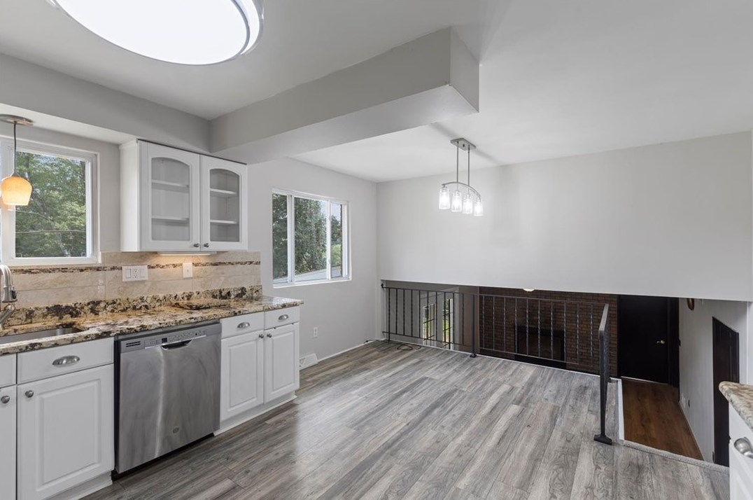 120 Monticello Dr, Monroeville PA  15146-4837 exterior