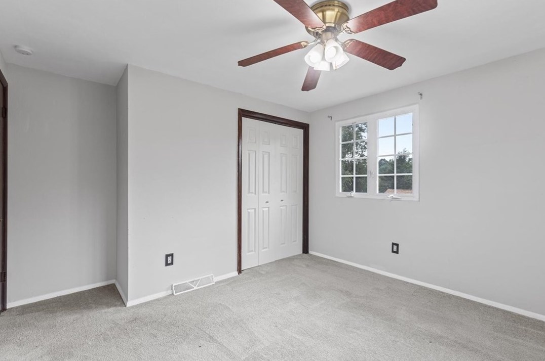 120 Monticello Dr, Monroeville PA  15146-4837 exterior