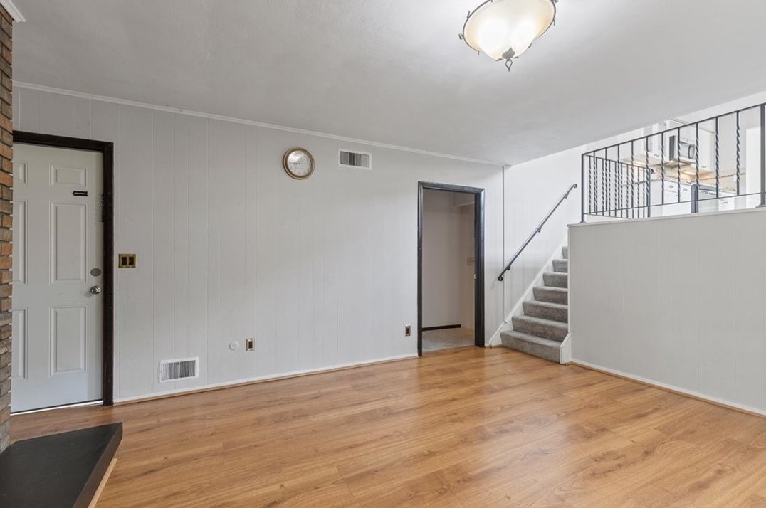 120 Monticello Dr, Monroeville PA  15146-4837 exterior