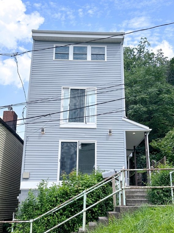 2 German Square, Pittsburgh, PA 15203