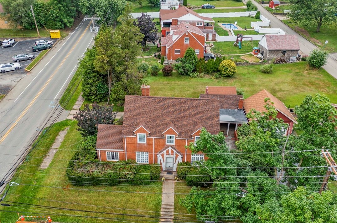 1006 Main St, Washington, PA 15301-2843