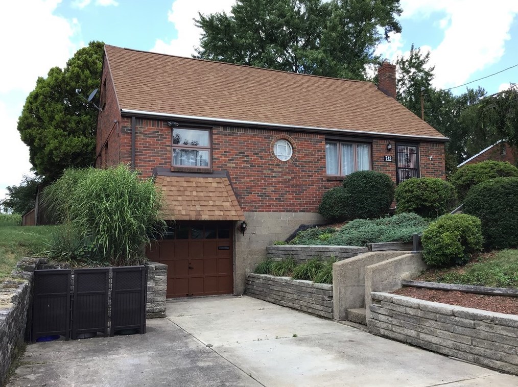 742 Illini Dr, Monroeville, PA 15146-1944