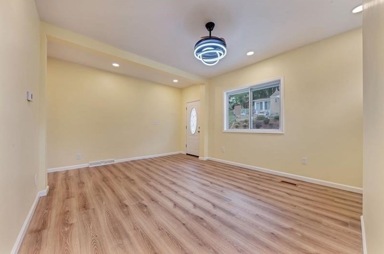 2136 Plainview Ave, Pittsburgh, PA 15226