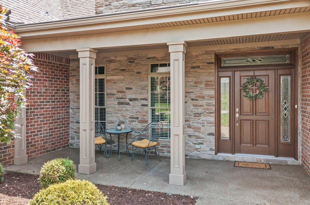 402 Ironwood Dr, Canonsburg, PA 15317