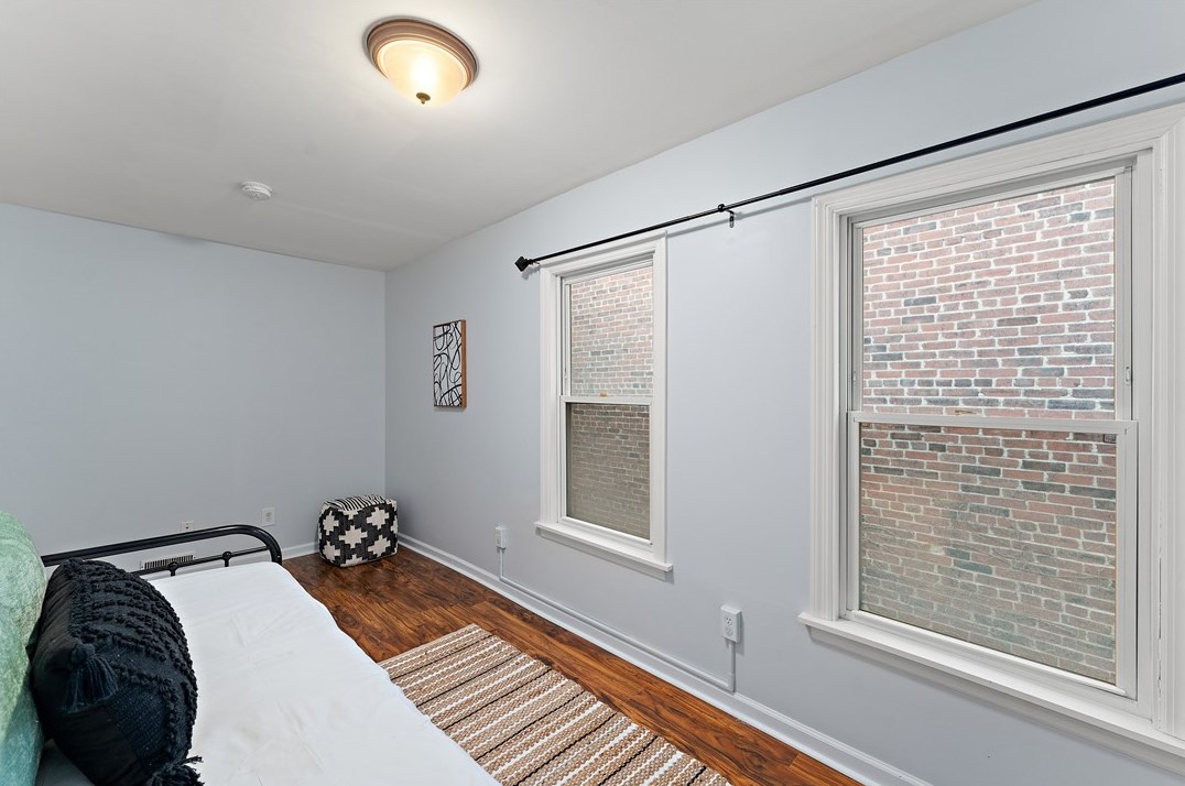 3950 Howley St, Pittsburgh PA 15224-1418 exterior